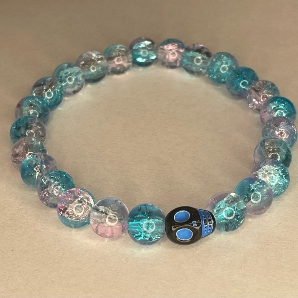 Crackle Glass Beaded Bracelet with Skull Charm